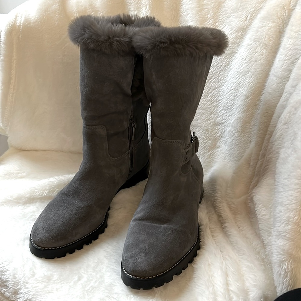 Soft suede Talbots grey boots with side zipper n button. Size 8.5 medium.